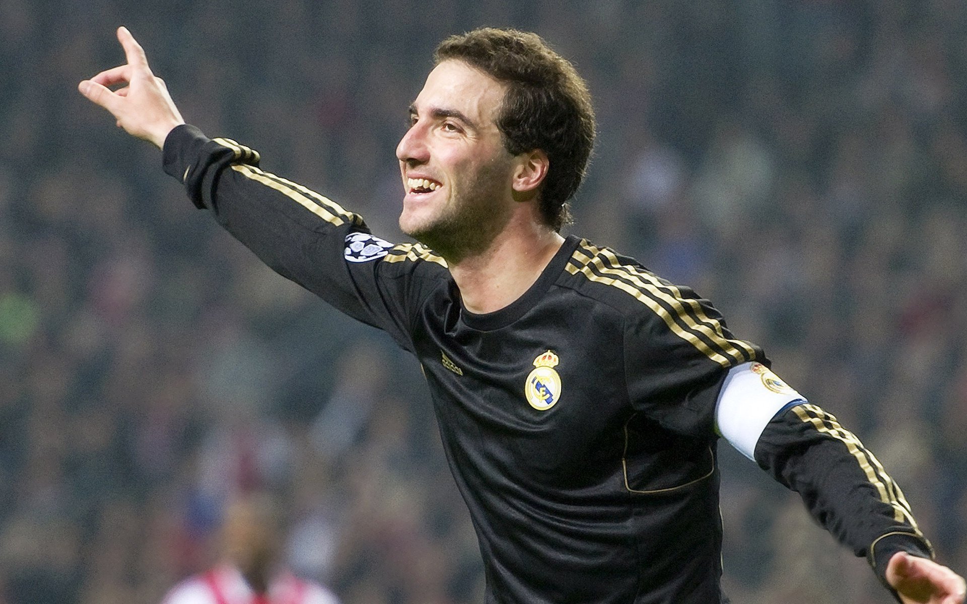 企业健康积分制上线 步数、锻炼频次与体检结果纳入年终表彰